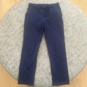 Vineyard Vines boys performance chino size 12 navy